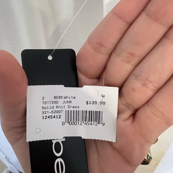 White long sleeve dress - Picture 5 of 6